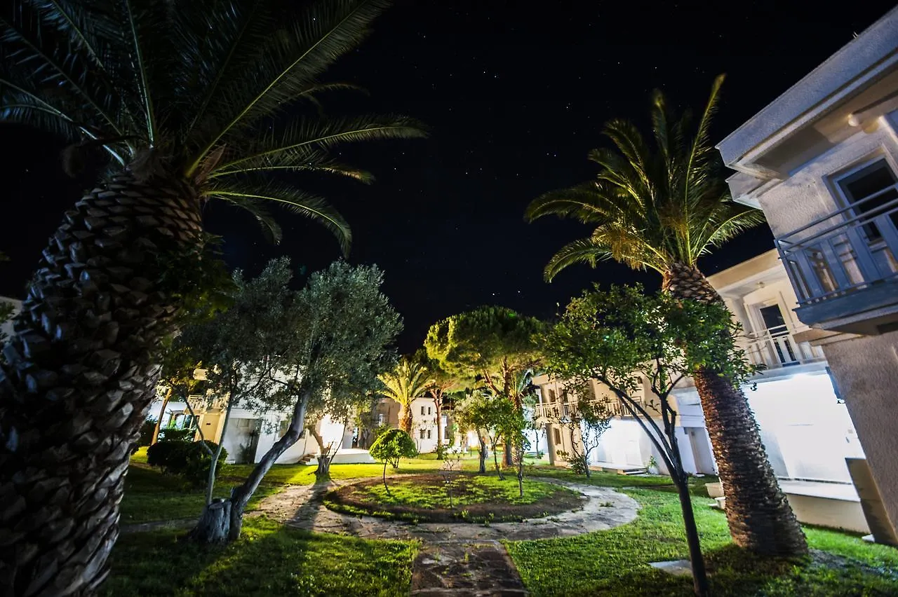 Hanedan Flora Apart Hotel Foça 0*,